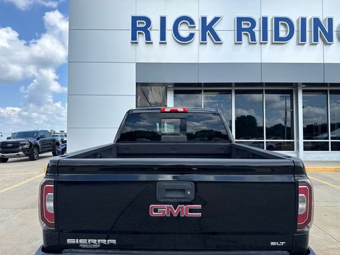 Used 2018 GMC Sierra 1500 SLT AWD/4WD image 5