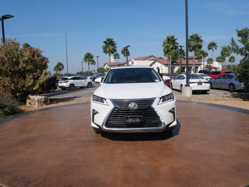 Used 2019 Lexus RX 350L Luxury image 6