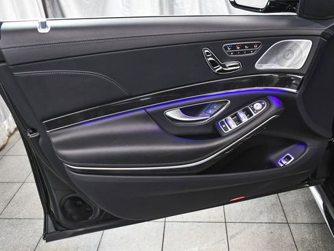Used 2020 Mercedes-Benz S 63 AMG 4MATIC Sedan image 9