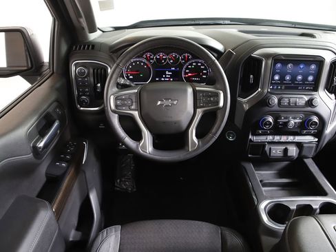 Used 2021 Chevrolet Silverado 1500 LT Trail Boss w/ Bed Protection Package AWD/4WD image 16