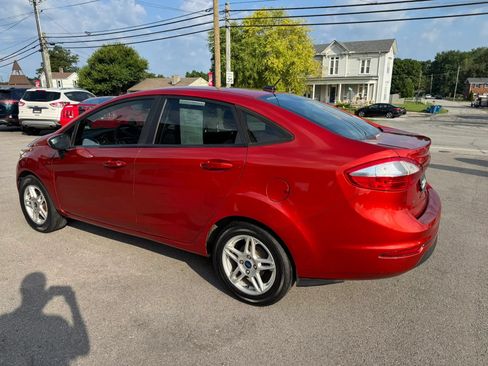 Used 2019 Ford Fiesta SE FWD image 9