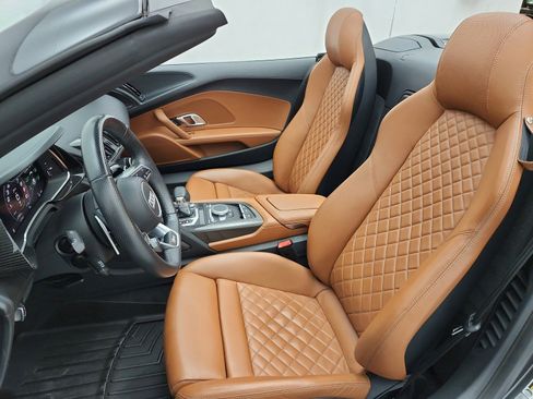 Certified 2021 Audi R8 V10 performance AWD/4WD image 14