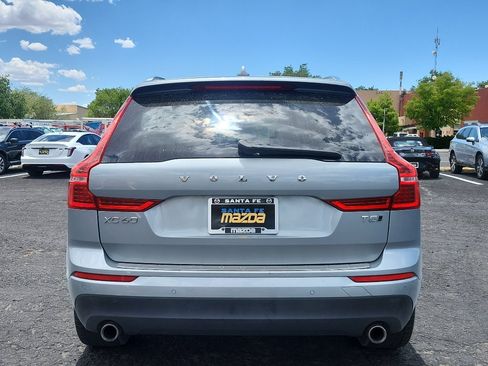 Used 2018 Volvo XC60 T5 Momentum w/ Convenience Package AWD/4WD image 7