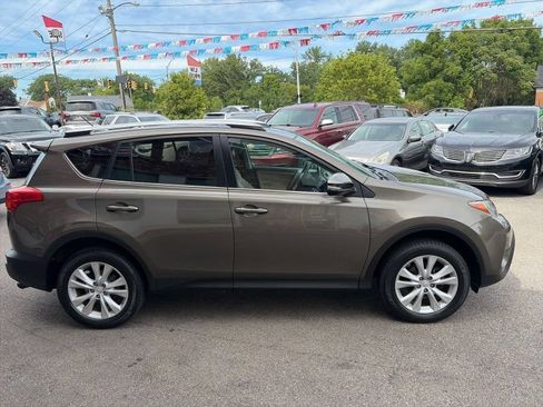 Used 2015 Toyota RAV4 Limited AWD/4WD image 4