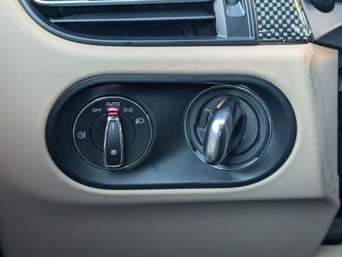 Certified 2025 Porsche Macan S image 24