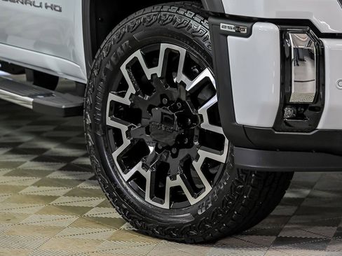 New 2026 GMC Sierra 2500 Denali w/ Denali Reserve Package AWD/4WD image 3