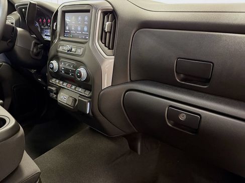 Used 2024 GMC Sierra 1500 Pro w/ Graphite Edition AWD/4WD image 28