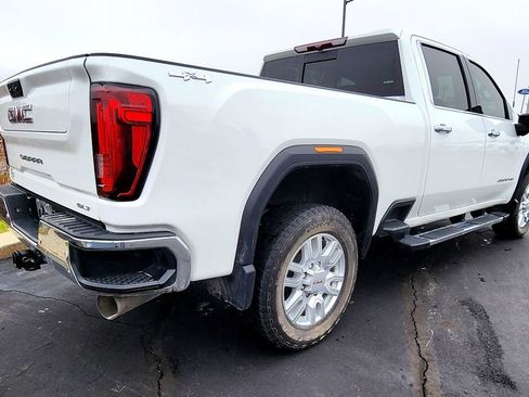 Used 2021 GMC Sierra 2500 SLT w/ SLT Preferred Package image 7