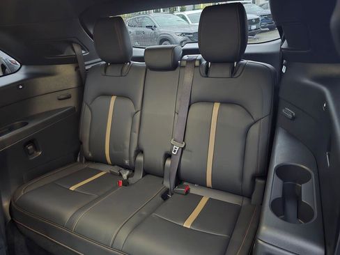 Certified 2024 MAZDA CX-90 Plug-In Hybrid w/ Premium Plus image 20