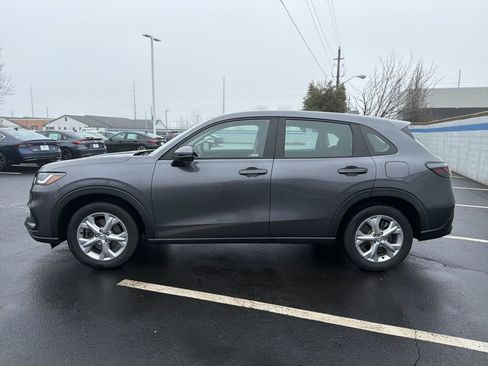 Certified 2023 Honda HR-V LX image 2