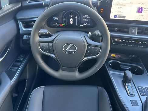 New 2026 Lexus UX 300h FWD image 26