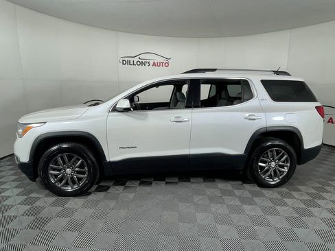 Used 2017 GMC Acadia SLT image 3