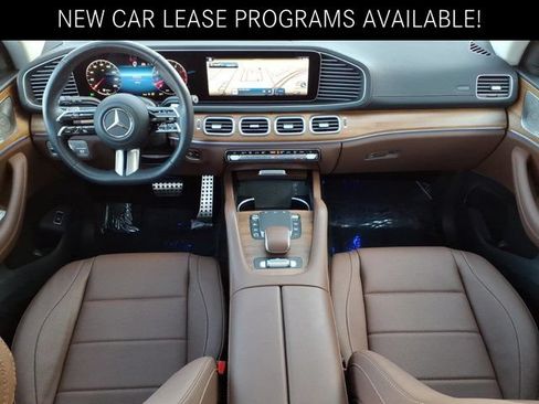 Certified 2026 Mercedes-Benz GLS 450 4MATIC image 4