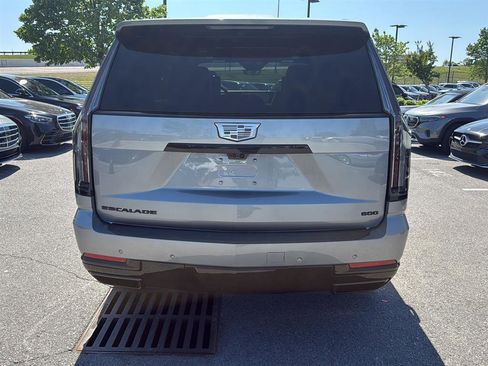 Used 2026 Cadillac Escalade Platinum Sport image 4