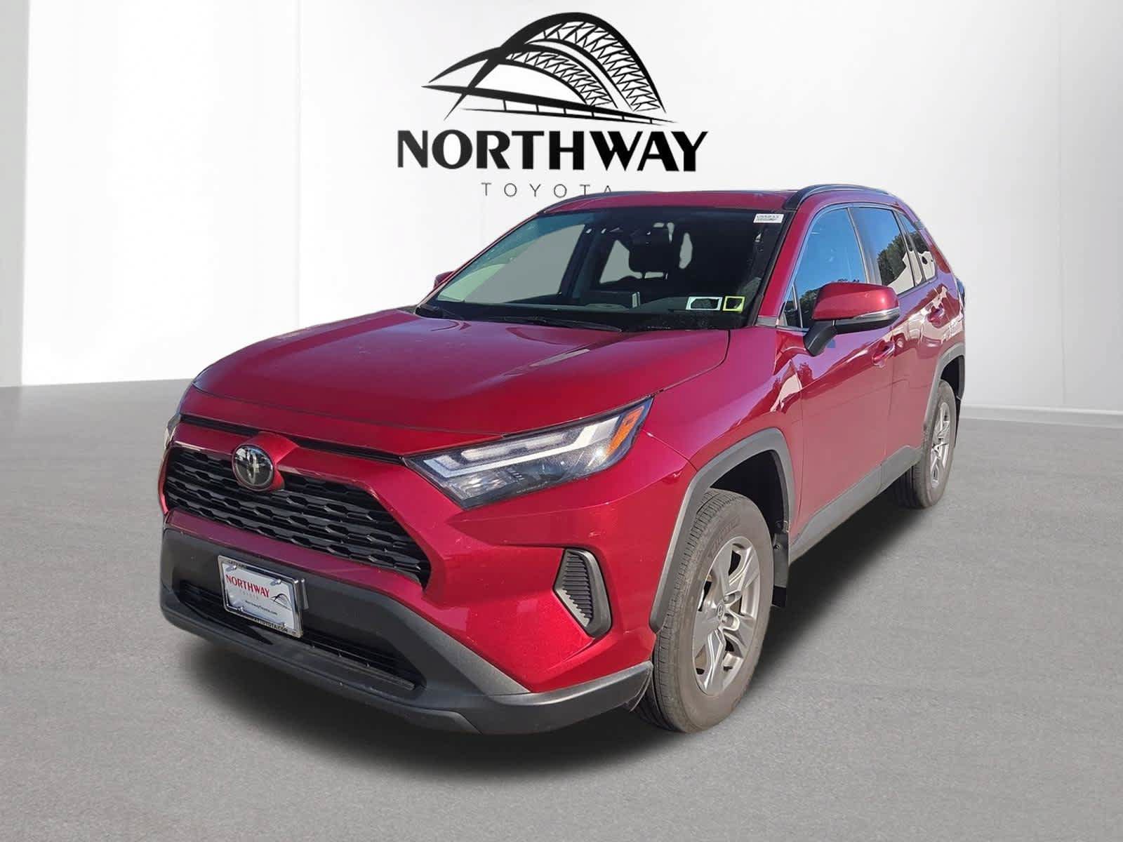 Certified 2024 Toyota RAV4 XLE w/ Convenience Package AWD/4WD image 7
