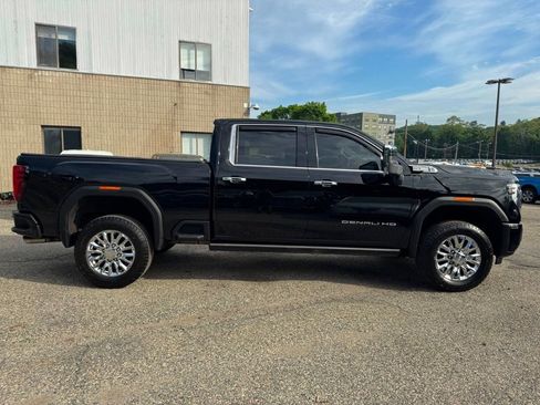 Used 2024 GMC Sierra 3500 Denali w/ Denali Reserve Package AWD/4WD image 8