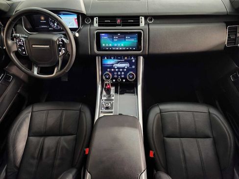 Used 2018 Land Rover Range Rover Sport HSE AWD/4WD image 4