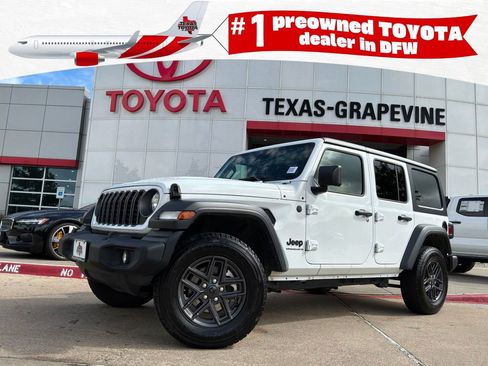 Used 2025 Jeep Wrangler Unlimited Sport AWD/4WD image 1