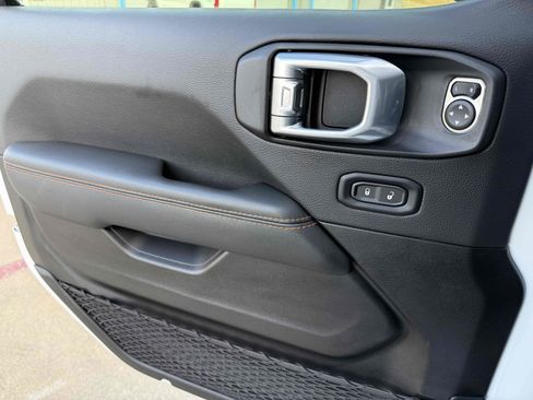 Used 2022 Jeep Gladiator Mojave w/ LED Lighting Group image 41