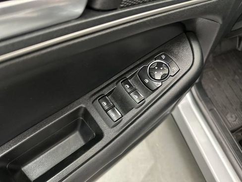 Used 2020 Ford Edge SEL w/ Convenience Package AWD/4WD image 18