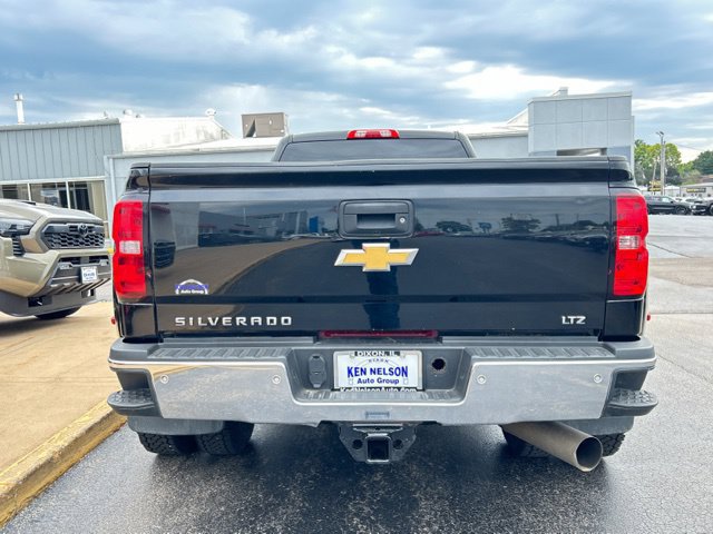 Used 2015 Chevrolet Silverado 3500 LTZ w/ Duramax Plus Package AWD/4WD image 8