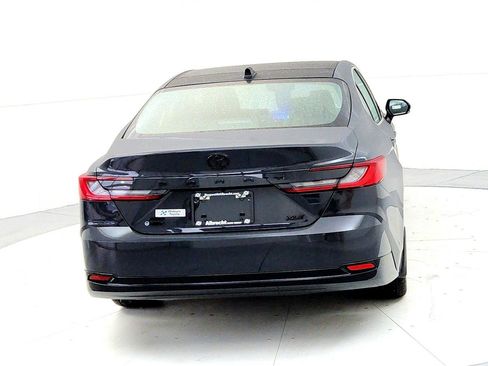 New 2026 Toyota Camry XLE image 5