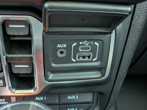 New 2026 Jeep Wrangler Unlimited Sport image 24