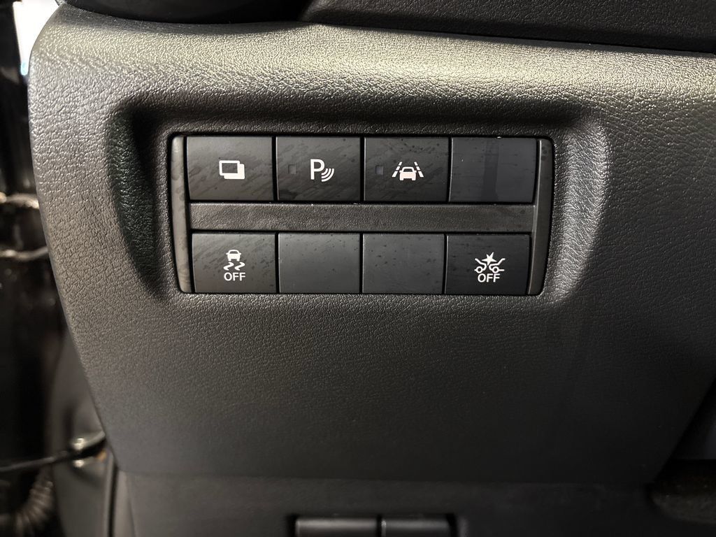 Certified 2025 Nissan Versa S w/ Trunk Package FWD image 31