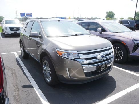 Used 2014 Ford Edge SEL w/ Equipment Group 205A AWD/4WD image 2