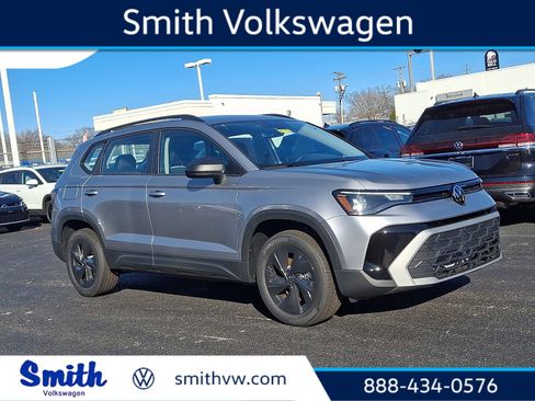 New 2026 Volkswagen Taos S image 1