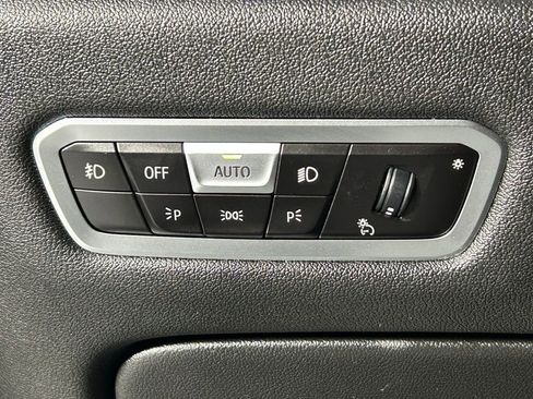 Used 2021 BMW X5 xDrive45e w/ M Sport Package image 32