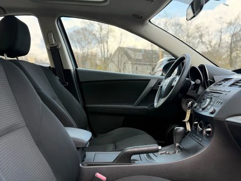 Used 2012 MAZDA MAZDA3 i Touring image 24