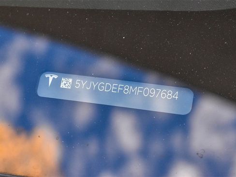 Used 2021 Tesla Model Y Performance image 26