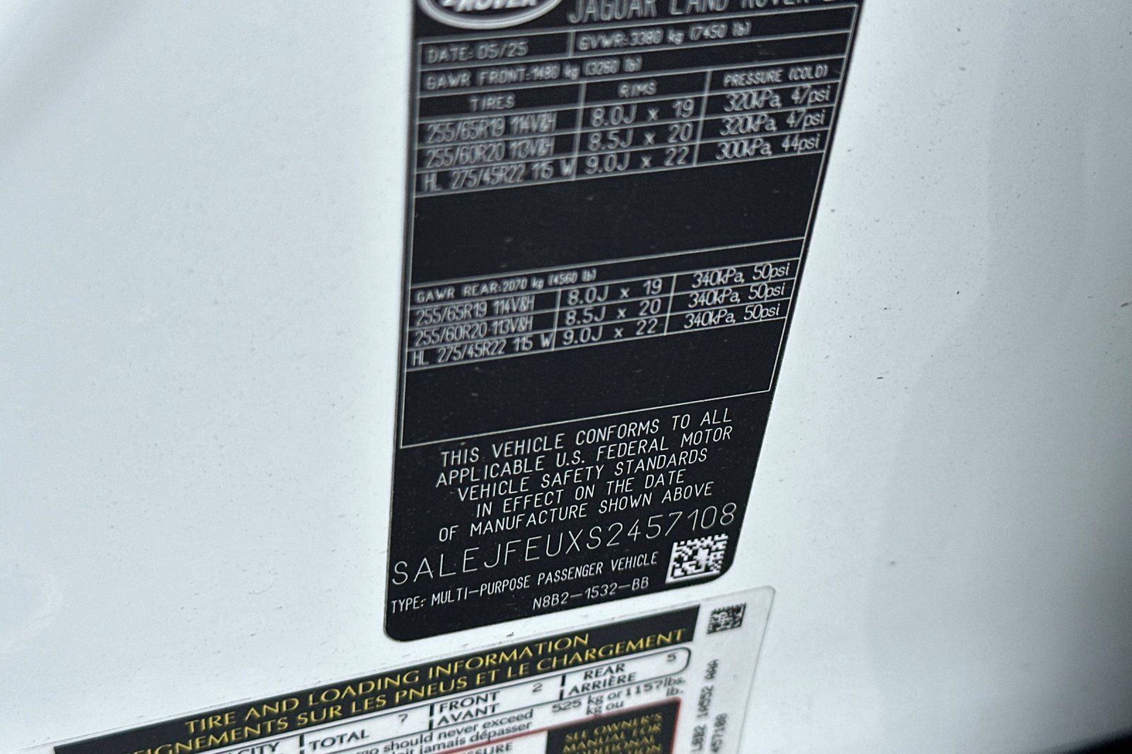 New 2025 Land Rover Defender 130 S AWD/4WD image 28