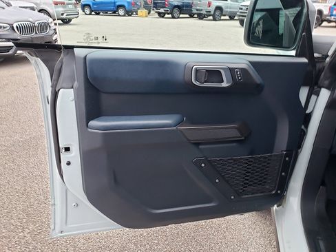 Used 2024 Ford Bronco Outer Banks image 10