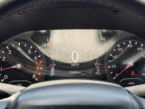 Used 2023 Jeep Compass Latitude w/ Convenience Group AWD/4WD image 16