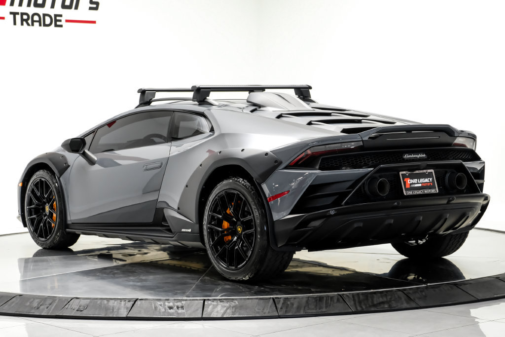 Used 2024 Lamborghini Huracan Sterrato AWD/4WD image 11