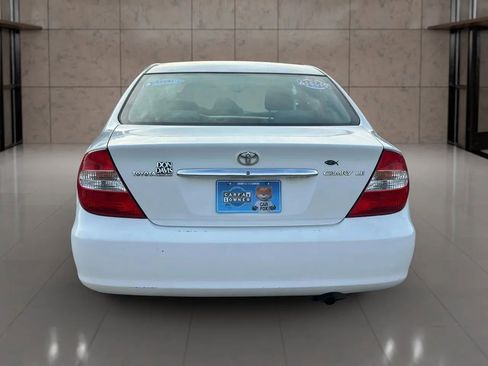 Used 2002 Toyota Camry LE image 11