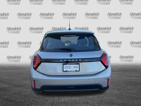 Certified 2025 MINI Cooper S image 9