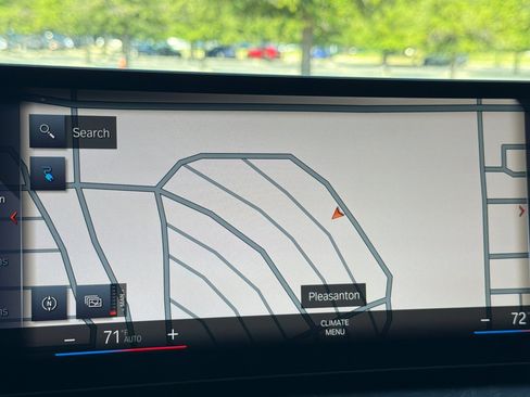 Certified 2023 BMW i4 eDrive40 w/ Premium Package RWD image 24