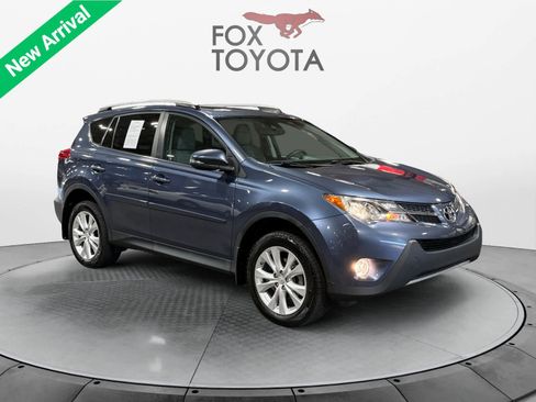 Used 2014 Toyota RAV4 Limited w/ Technology Package AWD/4WD image 4