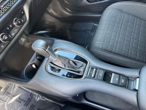 Certified 2023 Honda HR-V Sport image 26