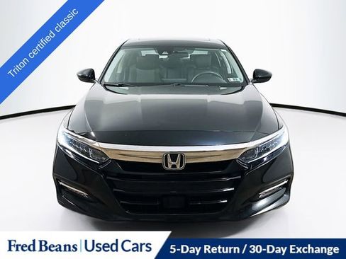 Used 2018 Honda Accord EX image 2