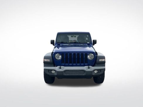Used 2018 Jeep Wrangler Unlimited Sport AWD/4WD image 3
