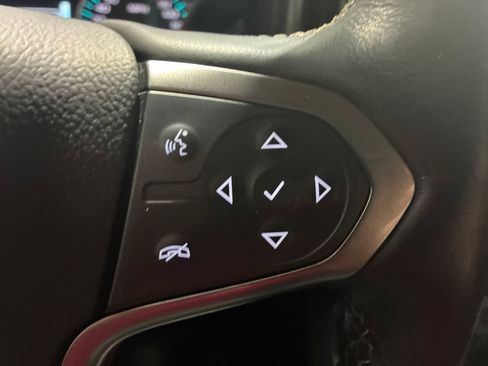 Used 2017 Chevrolet Silverado 1500 LTZ Z71 w/ LTZ Plus Package AWD/4WD image 23