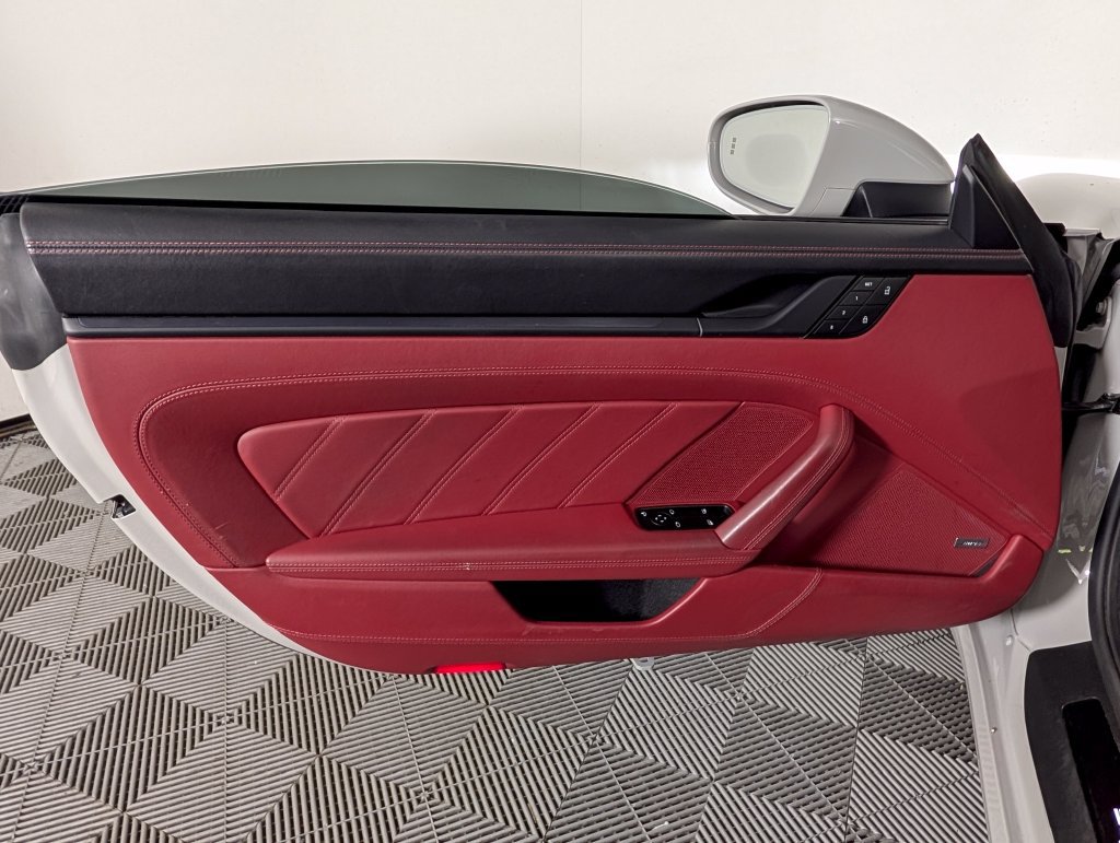 Certified 2022 Porsche 911 Targa 4 GTS AWD/4WD image 23