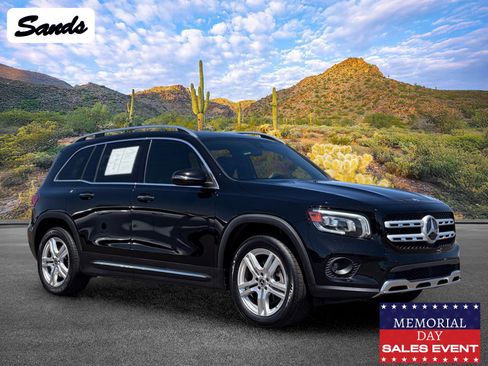 Used 2020 Mercedes-Benz GLB 250 image 1