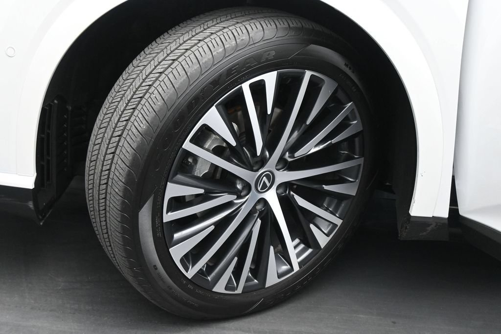 Used 2024 Lexus RX 350 Premium Plus w/ Convenience Package FWD image 21