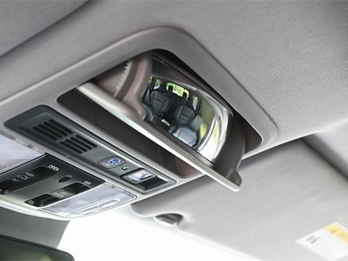 Certified 2022 Honda Pilot Touring image 24