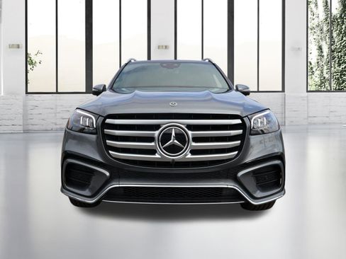 Certified 2025 Mercedes-Benz GLS 450 4MATIC image 8
